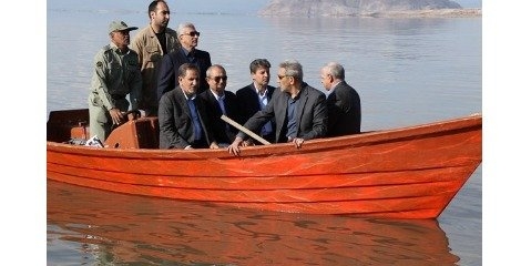 انتقال آب از خارج کشور به دریاچه ارومیه