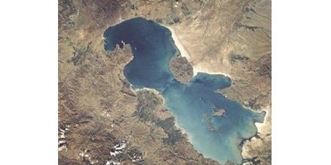 انتقال آب وان به دریاچه ارومیه