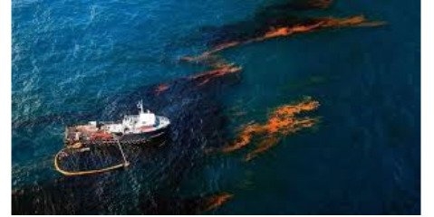آلودگی دریاهای ایران از خزر تا خلیج فارس