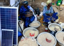 سرمایه گذاری 24 میلیارد دلاری انگلیس در آفریقا با پنلهای خورشیدی