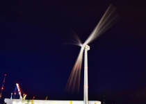 استفاده از توربین های غول پیکر در فاز نهایی بزرگترین مزرعه بادی جهان