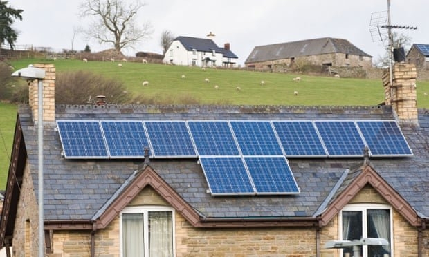 الزام نصب سیستم‌های خورشیدی بر سقف خانه‌ها در آلمان