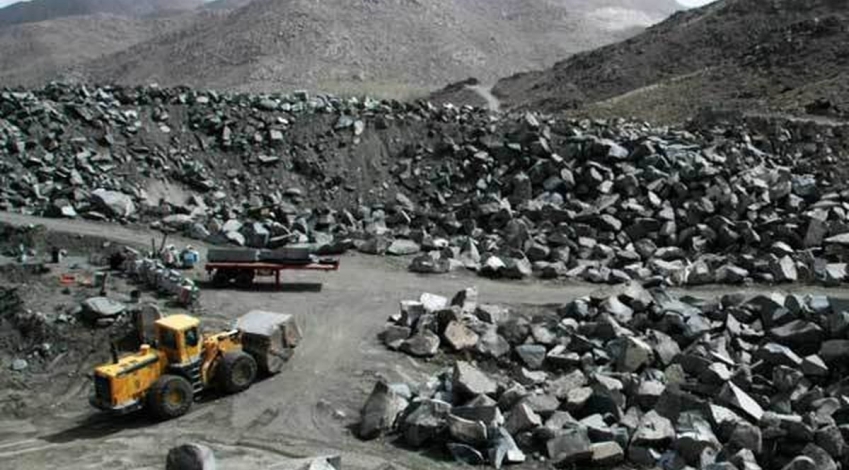 ایرادهای حقوقی واگذاری شش هزار معدن توسط صمت