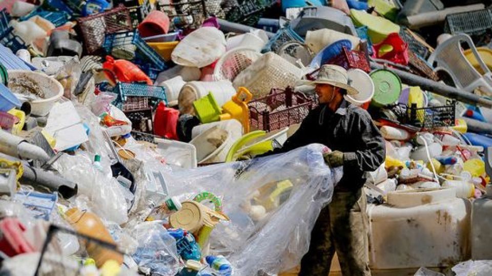 مصرف پلاستیک در ایران