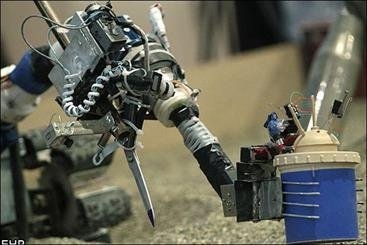 ساخت روبات آتش نشان خودکار مجهز به دوربین فروسرخ 