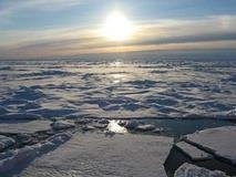 یخ‌های بزرگِ قطب شمال به سرعت در حال ذوب شدن هستند