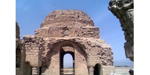 قلعه تاریخی گبری شهرستان جهرم درآستانه ثبت ملی