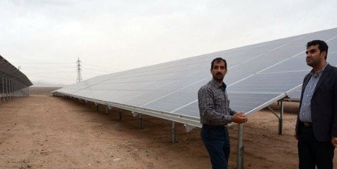 توسعه صنعت پاک نیروگاه‌های خورشیدی در شهرستان اردکان