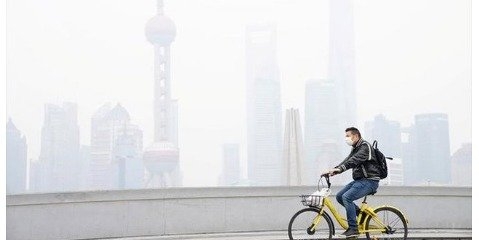 پکن  طی چهار سال گذشته در حال عبور از عنوان آلوده‌ترین شهر جهان بوده است