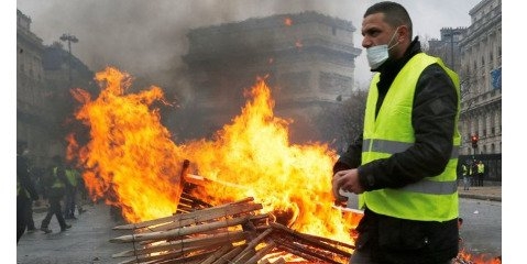 اعتراض فرانسویان به "رعیت محیط زیستی" شدن