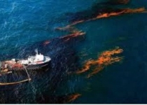 آلودگی دریاهای ایران از خزر تا خلیج فارس