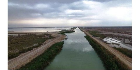 افتتاح طرح انتقال آب کارون به تالاب شادگان و شکایت انجمن زیست محیطی خوزستان از معاون سازمان محیط زیست 