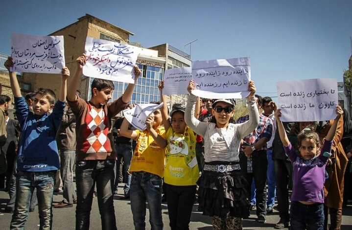 انجمن سبز چیا طی اطلاعیه ایی ۲۸ فروردین روز چهارمحال و بختیاری را تبریک گفت