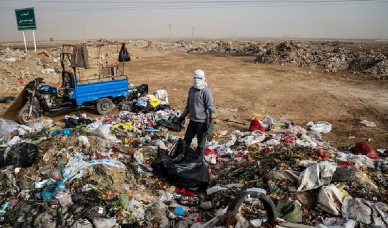 اصرار محیط زیست به انتقال گورستان زباله‌های پایتخت