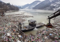 پاکسازی دریاچه پر از پلاستیک در صربستان 