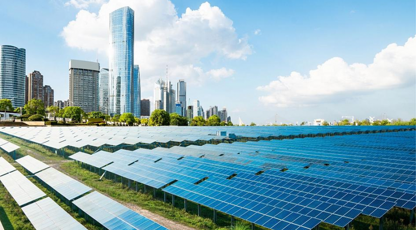 شرکت های آمریکایی خواهان ادامه تعرفه های ترامپ برای خورشیدی ها هستند
