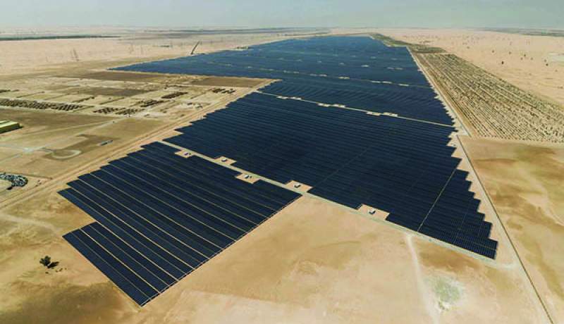 چین ۴۵۰ گیگاوات نیروگاه خورشیدی و بادی می‌سازد