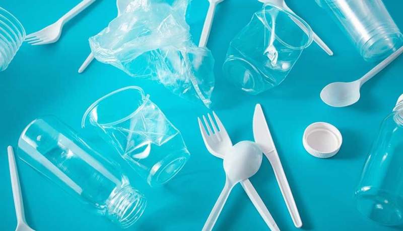 کانادا فروش تولید و واردات برخی از پلاستیکهای یکبار مصرف را ممنوع کرد