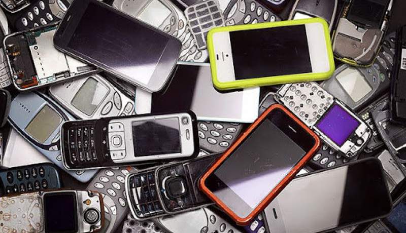 امسال ۵ میلیارد تلفن همراه دور ریخته می‌شود