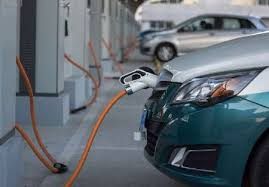10 دلیل که خودرو های برقی جایگزین خودرو های بنزینی نشده‌اند
