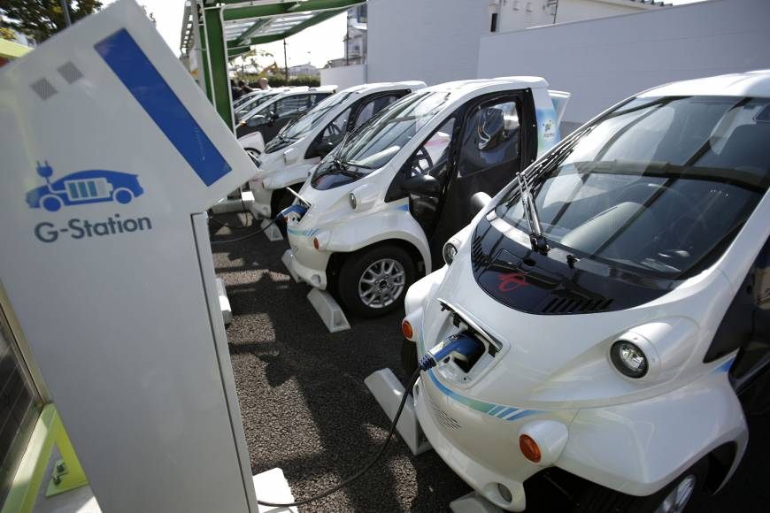 خودروهای الکتریکی تقاضای نفت را کاهش می دهند