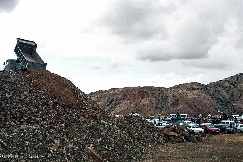معدن بوکیست شاهوار منابع اب را از بین برده است