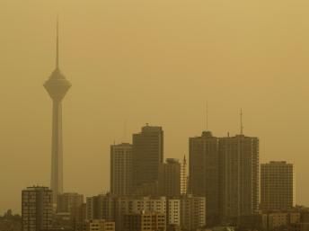 گرد و غبار تهران